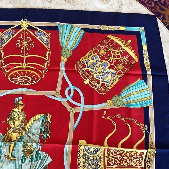 Authentic Les Muserolles HERMÈS© Carre Large Silk Scarf - Picture 4 of 16